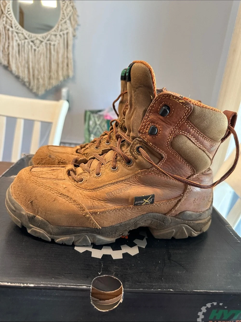 Well Worn Hytest Steel Toe Boots